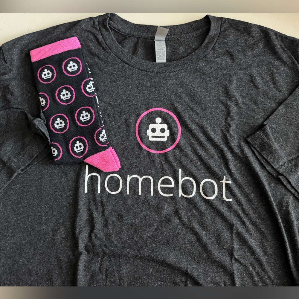 🖤🩷🤖HOMEBOT Black Magenta Robot Tee & Socks NWT